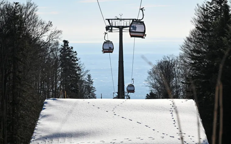 Zimski odmor ili kredit? Istražili smo koliko vas skijanje zapravo ko&scaron;ta i nose li Hrvati sa sobom sarme