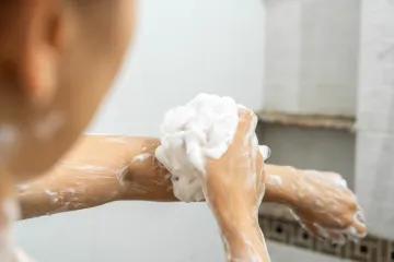 Pjena za kupanje ili gel za tu&scaron;iranje? Evo &scaron;to je preporučljivo kad su niske temperature