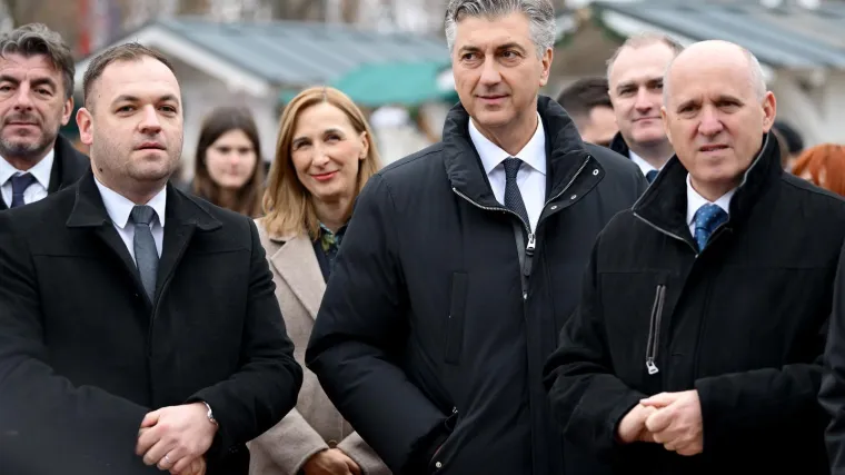 Plenković čestitao Hrvatima i sugrađanima novu 2026. godinu: 'Tri su ključna prioriteta'