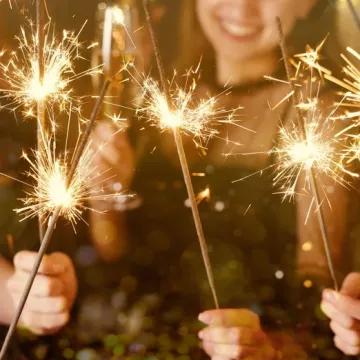 &Scaron;to ćete obući, a &scaron;to pojesti u ponoć? Deset neobičnih novogodi&scaron;njih običaja koji donose sreću