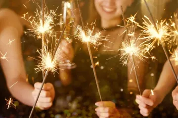 &Scaron;to ćete obući, a &scaron;to pojesti u ponoć? Deset neobičnih novogodi&scaron;njih običaja koji donose sreću