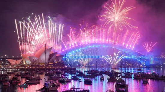 Sydney u&scaron;ao u Novu godinu: Okupljeni odali počast žrtvama napada