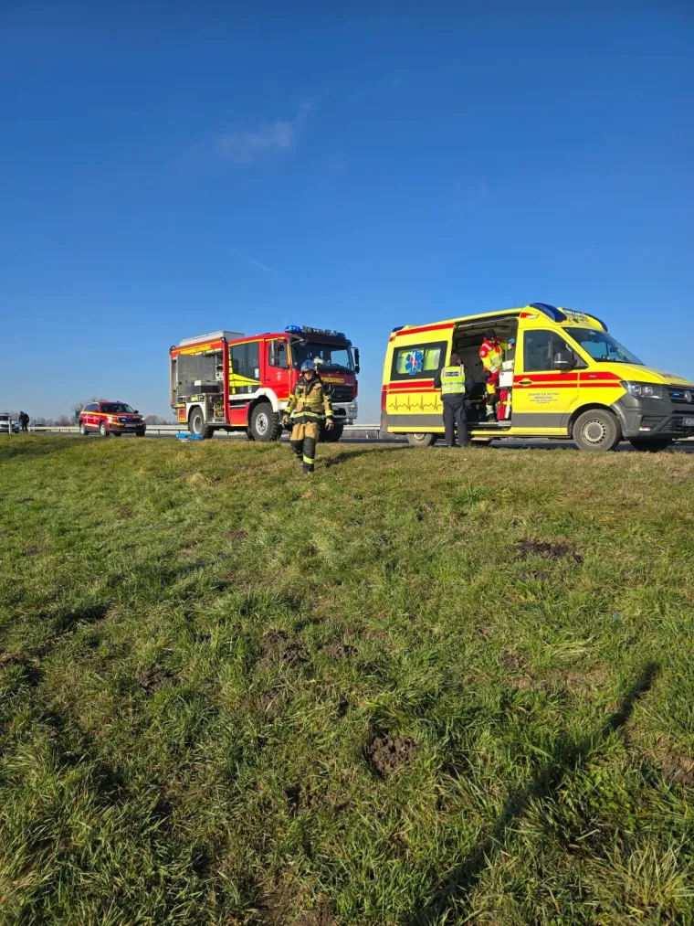 Drama na autocesti: Osoba ostala priklije&scaron;tena, vatrogasci rezali &scaron;ajbu da bi ju spasili