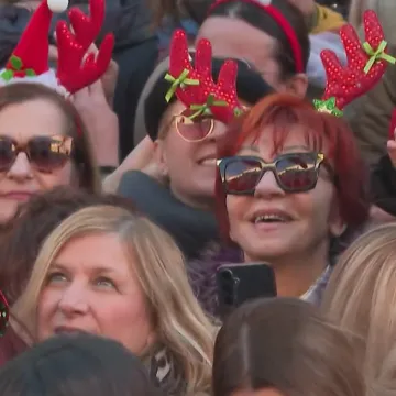 Nova godina u Splitu: Klape i Bebek, riva na nogama!