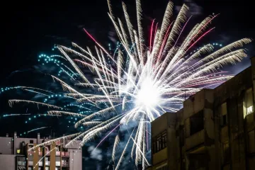 Spektakularni vatromet iznad Zagreba: Nebo zablistalo u svim mogućim bojama