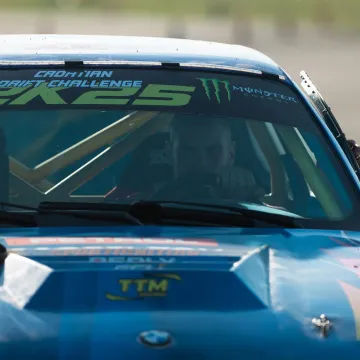 Splitski Mad Max zaprosio djevojku Anju: Pojavila se snimka romantičnog trenutka, fanovi u transu