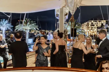 Top 5 Game Changer trenutaka u 2025.: Od networkinga na jahti do govornika koji nije čovjek