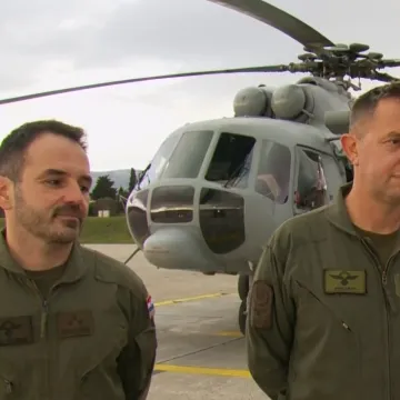 Dok su svi slavili, oni su spa&scaron;avali život pacijentu na respiratoru: 'Naviknuti smo na stres'