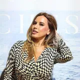 Zapalile dru&scaron;tvene mreže! Nives Celzijus i kći ispratile godinu sa stilom: Zaplesale u mini haljinama