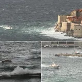 Dramatična akcija traganja u Dubrovniku: Mu&scaron;karca povukli valovi dok se slikao na stijenama