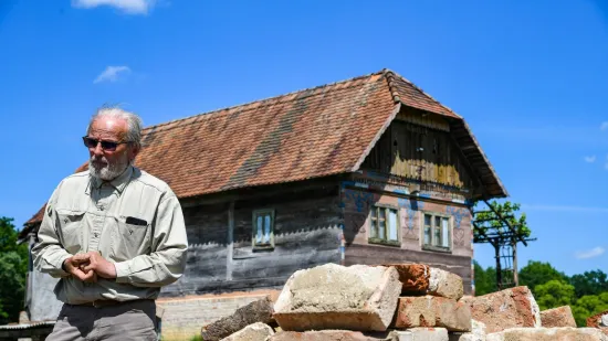 Poznati hrvatski kipar uhićen zbog prijetnji supruzi: 'Ovo je moja zemlja! Ubit ću te!'