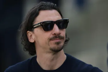 Ibrahimović napustio ženu i sina: 'Ne mogu, oprosti...'