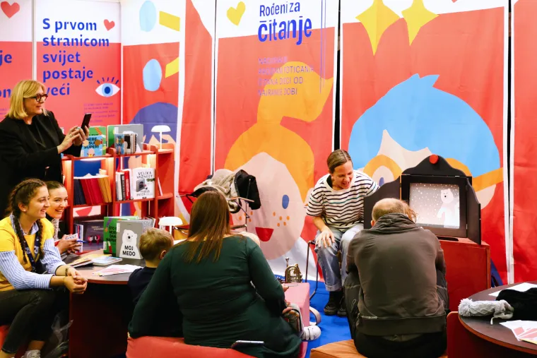 Počinje nacionalni čitalački izazov &bdquo;15 po 15: cijela Hrvatska čita djeci&ldquo;