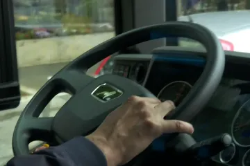 Pijanom mladiću zbog krađe autobusa prijeti 60 dana zatvora: A tek kad vidi novčanu kaznu...