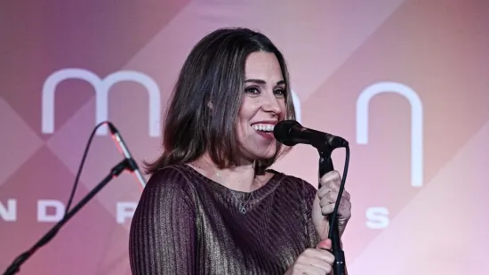 Rijetko ih viđamo: Natalie Dizdar raznježila pratitelje fotografijama kćerkice i zaručnika