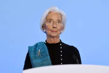 Christine Lagarde zarađuje 466.000 eura godi&scaron;nje! A kad vidite koliko jo&scaron; ubere 'sa strane'