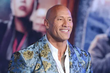 Kako je to moguće? Ovako je The Rock izgledao u djetinjstvu, fanovi u nevjerici