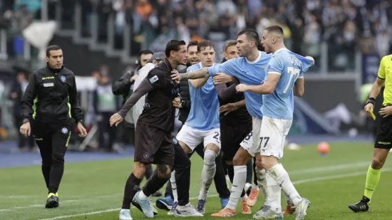 Napoli se približio Milanu u ludoj utakmici: Tri isključenja i pogodak biv&scaron;eg igrača Dinama