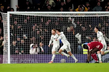 Sve se okrenulo protiv Redsa: Liverpool u nadoknadi zabio za pobjedu pa primio golčinu