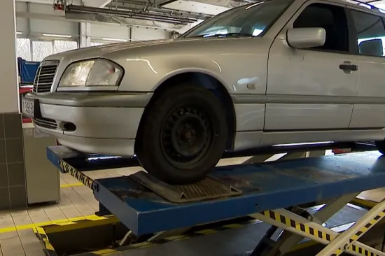 Stižu drastična poskupljenja: Poseban udar na vozače. Osim tehničkog, rastu i kazne