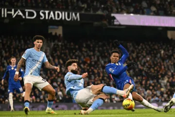 Gvardiol se te&scaron;ko ozlijedio! Čak su ga i protivnički igrači nosili, a Guardiola je zanijemio