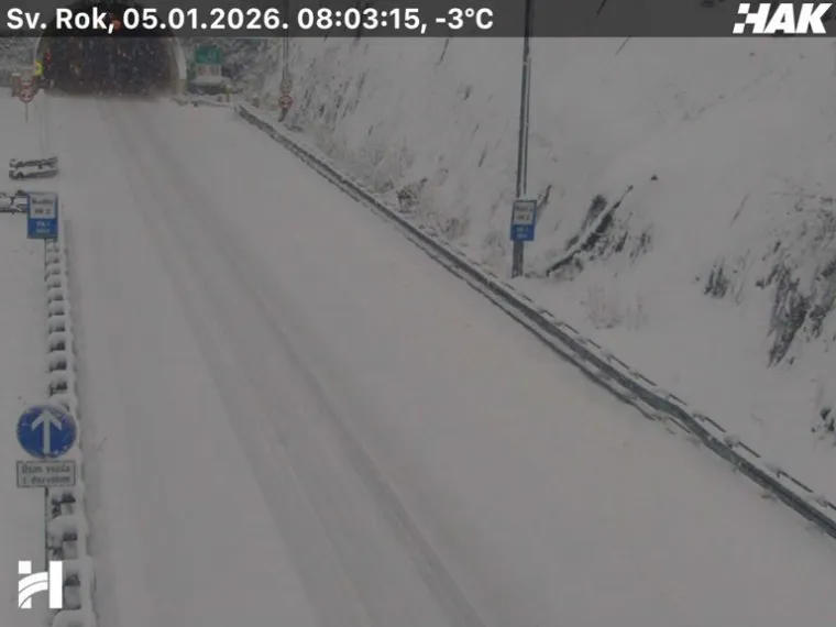 Snijeg zameo autoceste: Dio A1 zatvoren zbog nesreće, poslano upozorenje vozačima