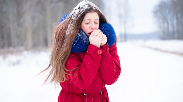 Liječnici rije&scaron;ili vječnu dilemu: Uzrokuje li doista izlazak na hladnoću prehladu?