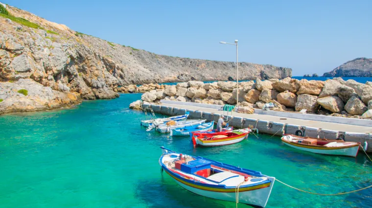 Prekrasan otok plaća 18.000 eura svima koji žele tamo živjeti: Ovo su uvjeti