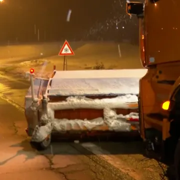 Snijeg otežava promet prema Rijeci, HAC poručuje: Autocesta je prohodna, ali uz oprez