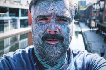 Fotografije koje su &scaron;okirale svijet: Upoznajte najtetoviranijeg čovjeka u Velikoj Britaniji