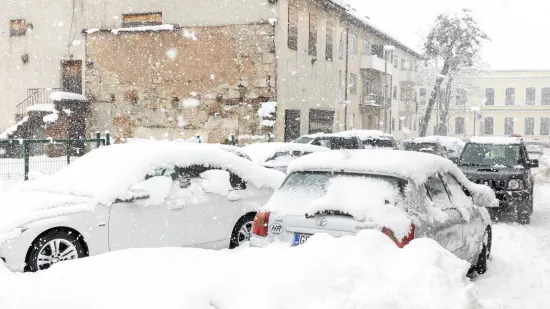 Opasna navika koju mnogi vozači ponavljaju zimi: Ako ovo ne učinite, prijeti visoka kazna