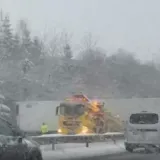 Kamion sletio s ceste kod Novigrada: Okrenuo se u suprotan smjer, pogledajte snimku