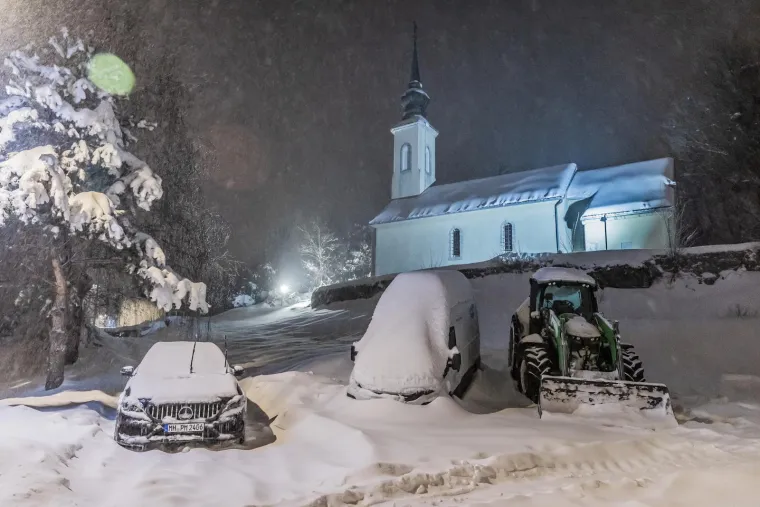 Ledeni kaos u Zagrebu: Na Traumatologiji zavr&scaron;ilo 20 pacijenata, četiri hitno operirana