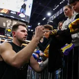 Kakva večer Slovenca! Lakersi na krilima Dončića i LeBrona slavili u New Orleansu