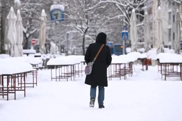 Hitna zapela kod Rebra, vlak u Kninu. Pod snijegom se urušio šator: Evo kako Hrvatska izgleda pod snijegom