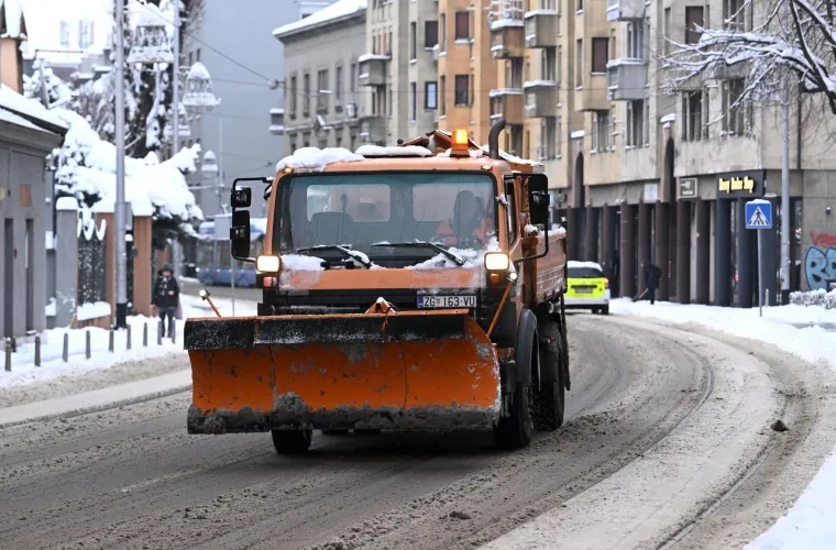 Ledeni kaos u Zagrebu: Na Traumatologiji zavr&scaron;ilo 20 pacijenata, četiri hitno operirana