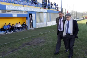 Ćiro skoro preuzeo klub gdje je netko nacrtao svastiku, ali dvije stvari mu se nisu svidjele