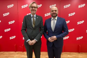 Danas Grenland – sutra bilo tko: SDP podigao glas protiv pritiska na Dansku