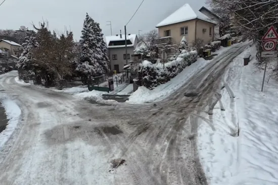 Građani podijeljeni oko rada zimskih službi: 'Katastrofa! Zagreb je bio u kolapsu'