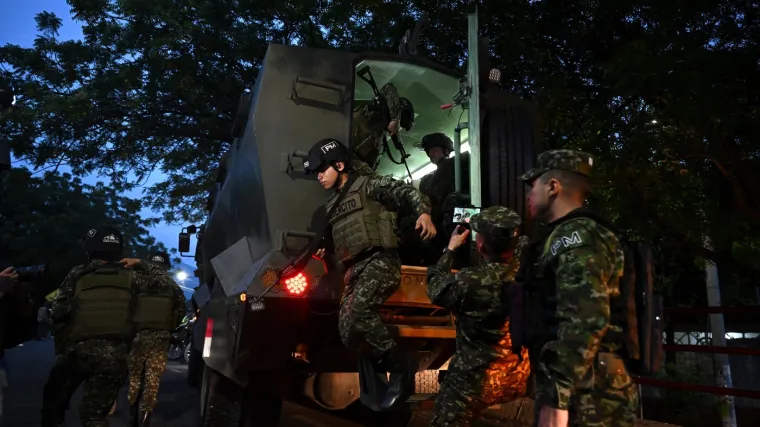 Ozljeda glave, noge, sto mrtvih i 'hladnokrvno' ubijeni kontigent: Ovo je epilog napada na Venezuelu