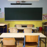 Nema vi&scaron;e izostanaka radi nedogodvanja učenika ili roditelja, &scaron;kola može obavijestiti i socijalni rad