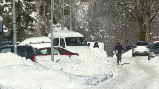Lički zaseoci pod snijegom: 'Na izolaciju smo navikli, ali olak&scaron;anje je kad se cesta otvori'