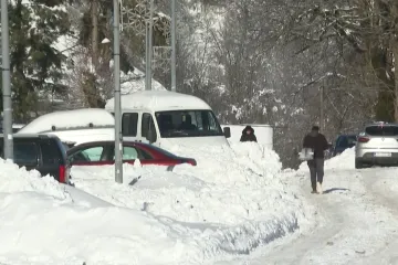 Lički zaseoci pod snijegom: 'Na izolaciju smo navikli, ali olak&scaron;anje je kad se cesta otvori'