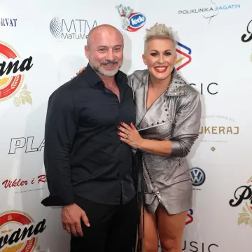 Miroslav Levak podijelio fotografiju svoje ljubavi: Ubrzo se javila i Indira s jasnom porukom