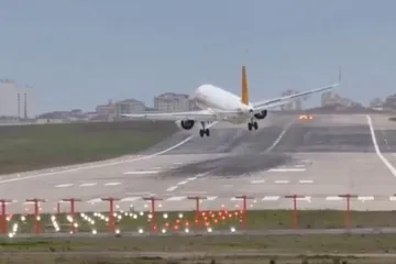 Drama od koje zastaje dah: Vjetar paralizirao zrakoplov tik od tla, pilot spriječio tragediju