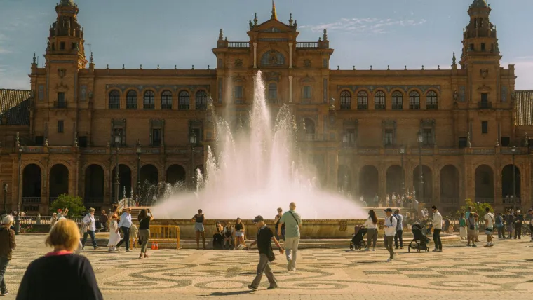 Veliki vodič: Stručnjak za putovanja otkrio idealne gradove za odmor za svaki mjesec u godini