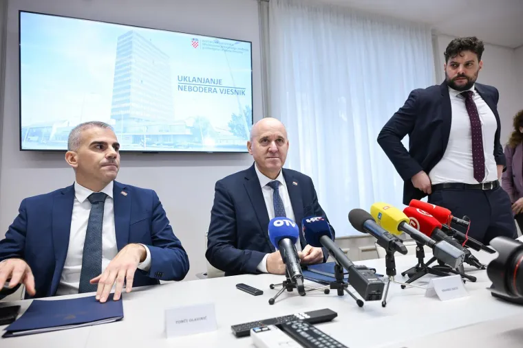 Zna se tko će, kada i kako ru&scaron;iti Vjesnikov neboder: Podvožnjak se otvara za mjesec dana?