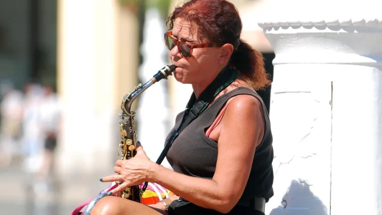 Bila je prepoznatljivo lice Zagreba, glazbom je krasila ulice i pisala, a umrla u neima&scaron;tini