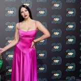 Žanamari pozirala polugola u minici na snijegu i poručila fanovima: 'Ne zumirajte'