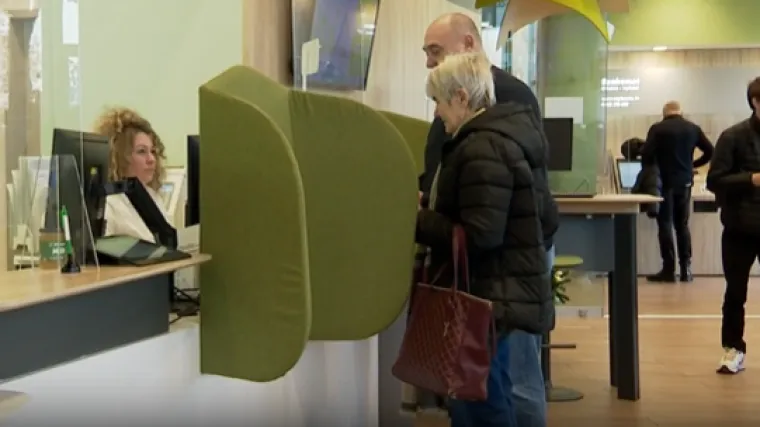 Koja je procedura za otvaranje besplatnog paketa usluga? Udruga potro&scaron;ača: 'Banke ovakvim paketom građane obmanjuju'